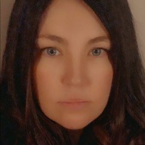 Meet your Posher, Estelle